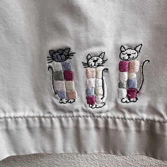 Vtg Cat Embroidered Cropped Pants 14W CJ Banks Capri Tan Khaki Whimsical - Picture 4 of 16